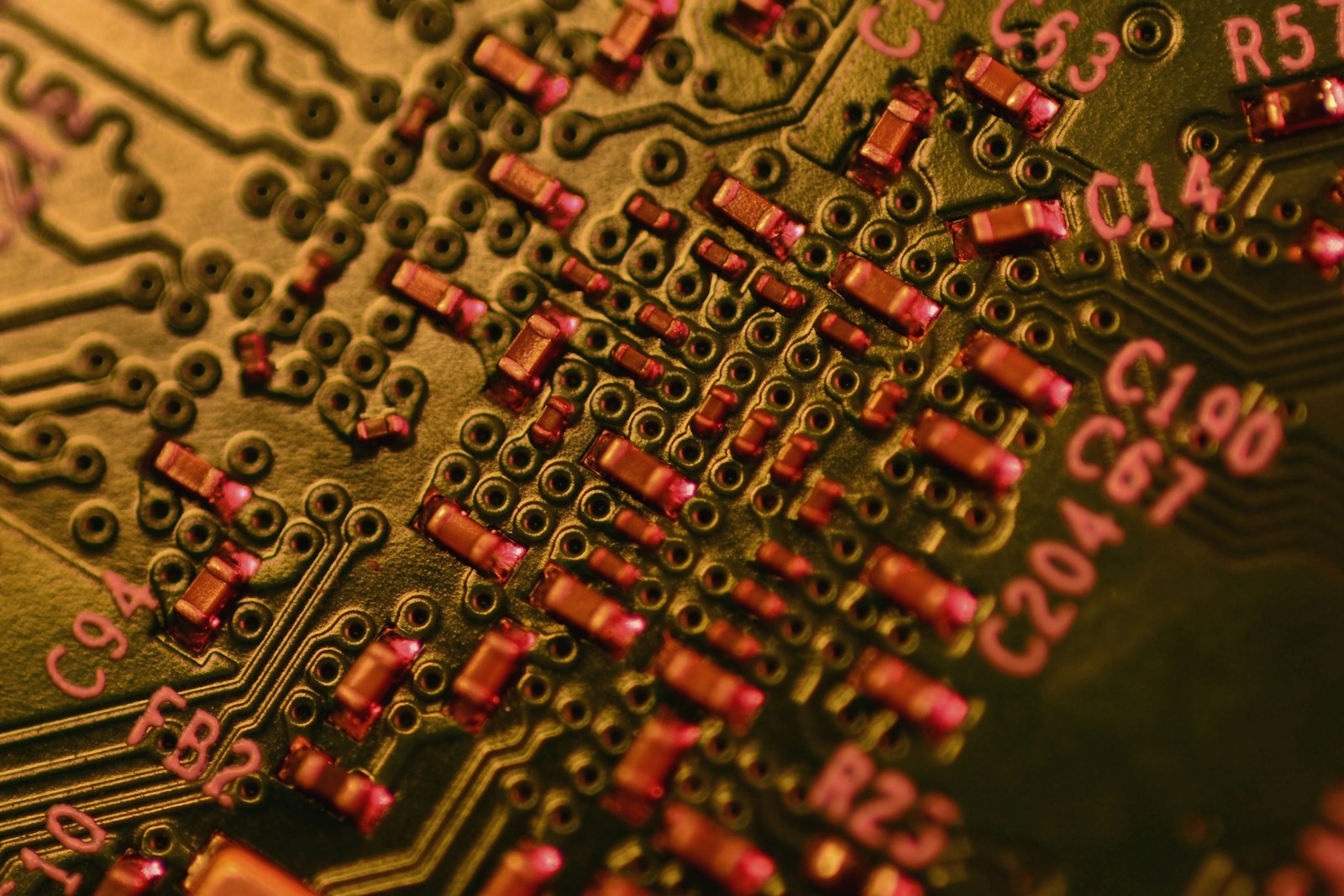 Electronic components and a printed circuit board